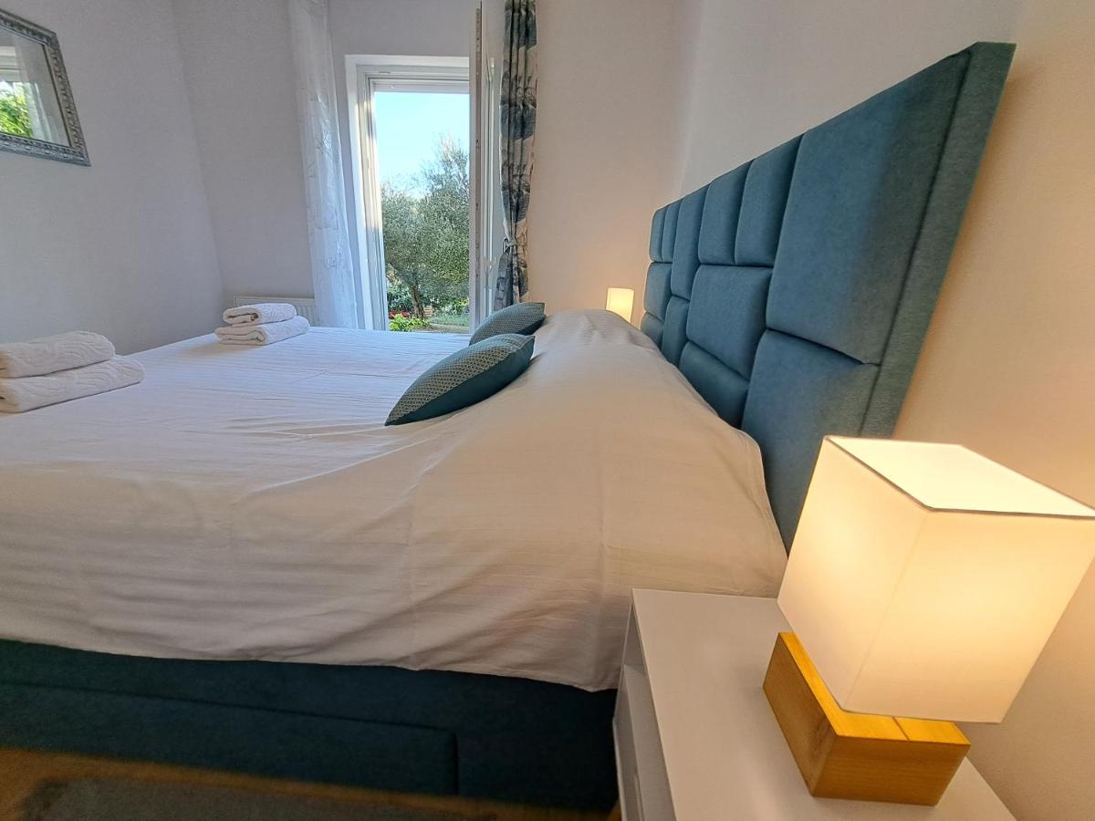 Jalumi Apartament *